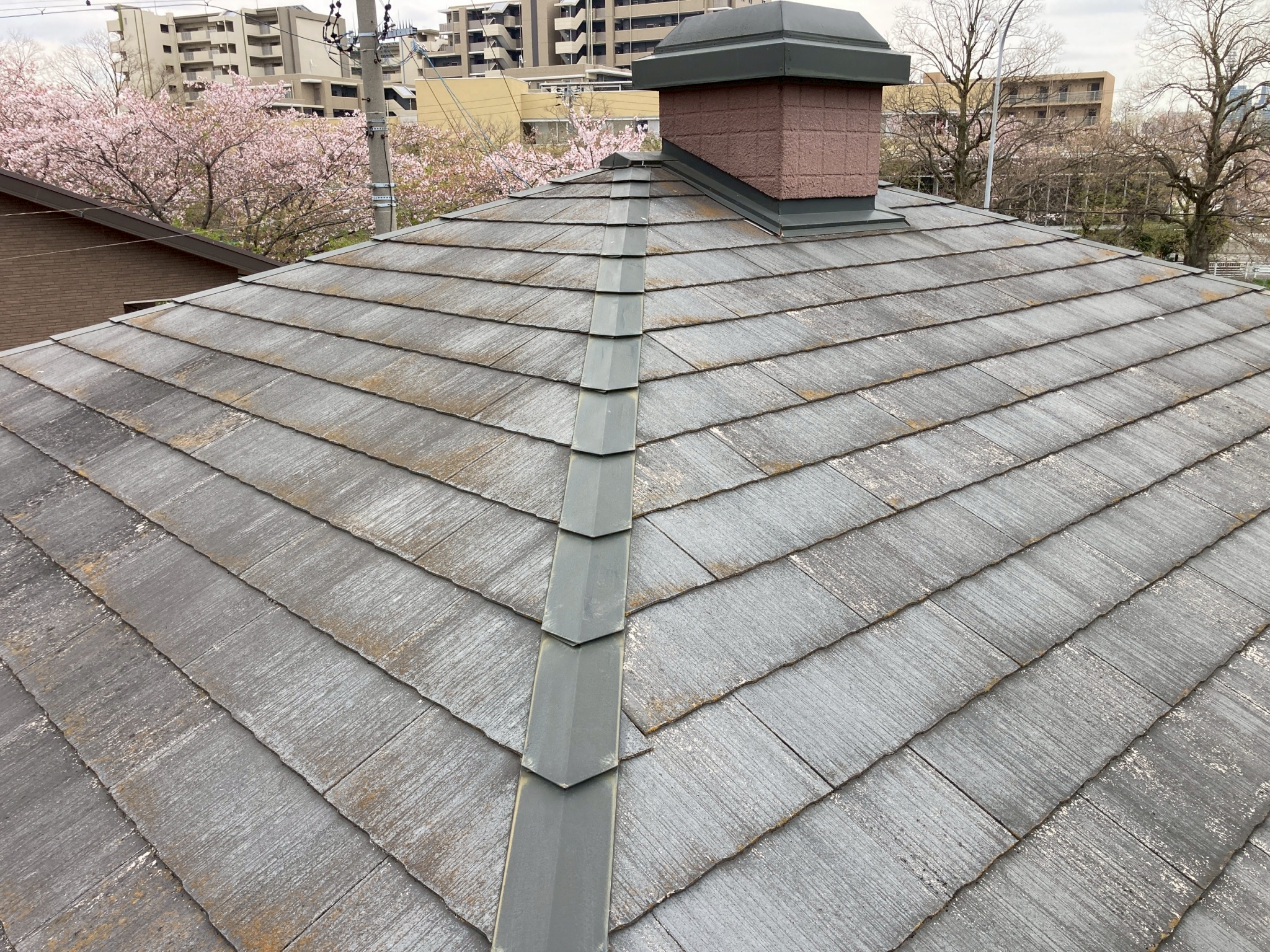 化粧スレートの屋根